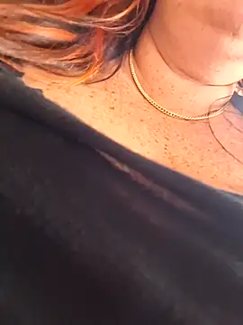 50-shades-of-JADE online show from November 7, 2025, 2:54 pm