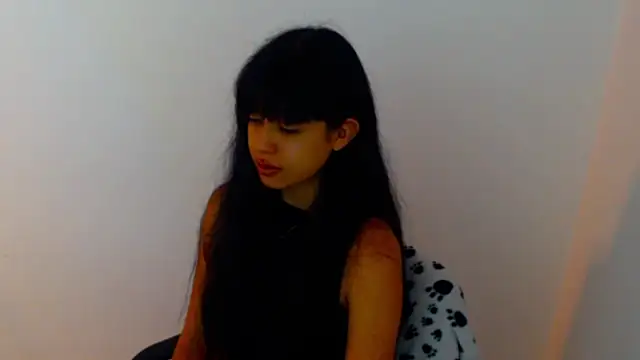 Snapshot of meganmiauu chatting on July 27, 2026, 12:45 pm meganmiauu online show from July 27, 2026, 12:45 pm