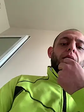 milenski74 online show from February 25, 2026, 2:39 pm