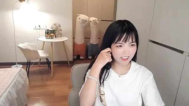 XiaoAnQi online show from October 13, 2025, 12:40 pm