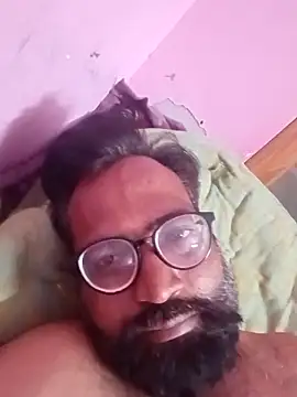 Snapshot of hard_boy9455 chatting on September 23, 2025, 5:09 pm hard boy9455 online show from September 23, 2025, 5:09 pm