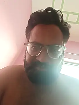 Snapshot of hard_boy9455 chatting on September 28, 2025, 1:34 am hard boy9455 online show from September 28, 2025, 1:34 am