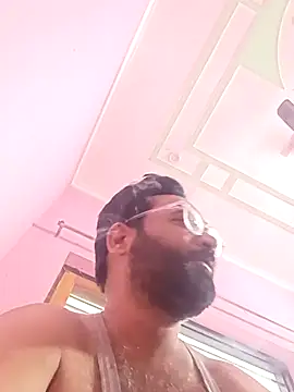 Snapshot of hard_boy9455 chatting on November 26, 2025, 1:38 am hard boy9455 online show from November 26, 2025, 1:38 am