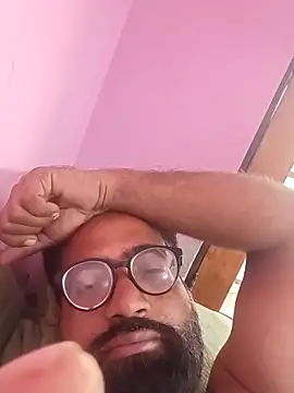 Snapshot of hard_boy9455 chatting on September 20, 2025, 12:59 am hard boy9455 online show from September 20, 2025, 12:59 am