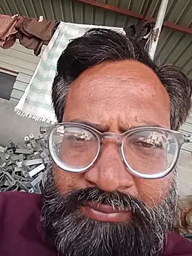 Snapshot of hard_boy9455 chatting on October 14, 2025, 7:31 am hard boy9455 online show from October 14, 2025, 7:31 am