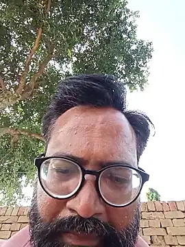 Snapshot of hard_boy9455 chatting on September 18, 2025, 4:37 am hard boy9455 online show from September 18, 2025, 4:37 am