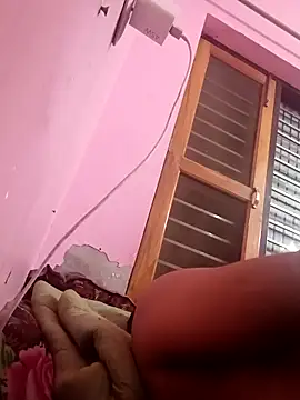 Snapshot of hard_boy9455 chatting on September 28, 2025, 10:28 pm hard boy9455 online show from September 28, 2025, 10:28 pm