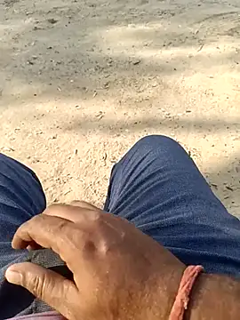 Snapshot of hard_boy9455 chatting on April 10, 2026, 11:17 am hard boy9455 online show from April 10, 2026, 11:17 am