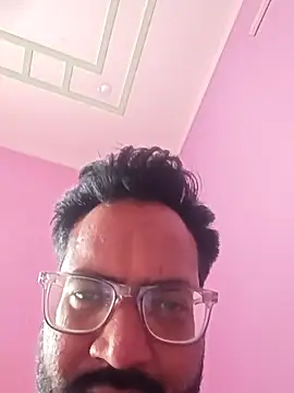 Snapshot of hard_boy9455 chatting on March 31, 2026, 2:02 am hard boy9455 online show from March 31, 2026, 2:02 am