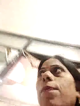 Soniya Roy online show from March 18, 2026, 9:56 am