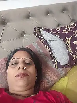 Snapshot of Soniya_Roy chatting on May 20, 2026, 2:36 pm Soniya Roy online show from May 20, 2026, 2:36 pm
