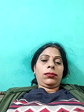Snapshot of Soniya_Roy chatting on January 16, 2026, 12:47 am Soniya Roy online show from January 16, 2026, 12:47 am