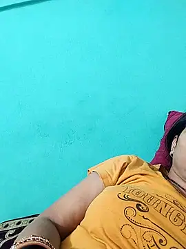 Soniya Roy online show from October 29, 2025, 2:10 am