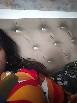 Snapshot of Soniya_Roy chatting on May 12, 2026, 10:10 am Soniya Roy online show from May 12, 2026, 10:10 am