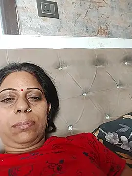 Snapshot of Soniya_Roy chatting on May 9, 2026, 5:00 am Soniya Roy online show from May 9, 2026, 5:00 am