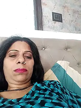 Snapshot of Soniya_Roy chatting on May 5, 2026, 7:11 am Soniya Roy online show from May 5, 2026, 7:11 am