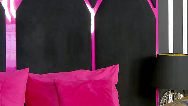 Snapshot of Evelisse chatting on March 29, 2026, 4:25 am Evelisse online show from March 29, 2026, 4:25 am