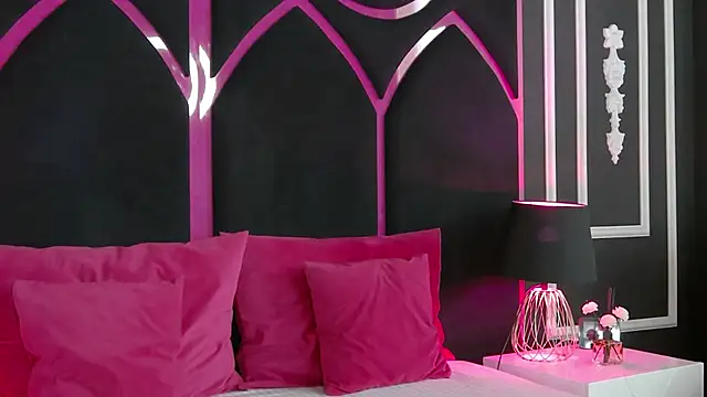 Snapshot of Evelisse chatting on April 6, 2026, 4:41 am Evelisse online show from April 6, 2026, 4:41 am