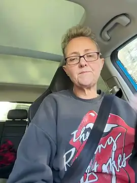 Curvy-Jinx online show from March 28, 2026, 8:59 am