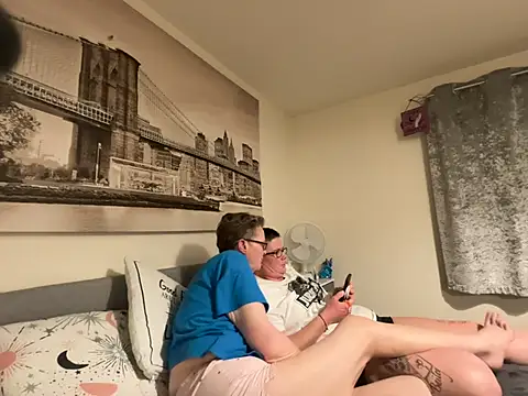 Curvy-Jinx online show from March 5, 2026, 9:43 pm