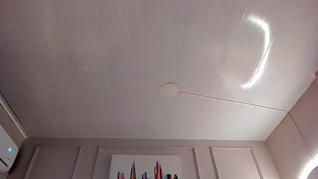 mia kisses2 online show from April 11, 2026, 3:25 am