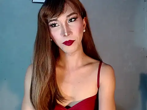 ladychix online show from March 5, 2026, 1:40 pm