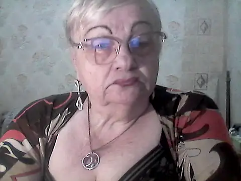 NatalieNorth online show from May 17, 2026, 1:05 am