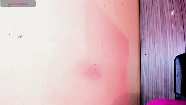 Rossedewitt  online show from March 30, 2026, 7:15 pm