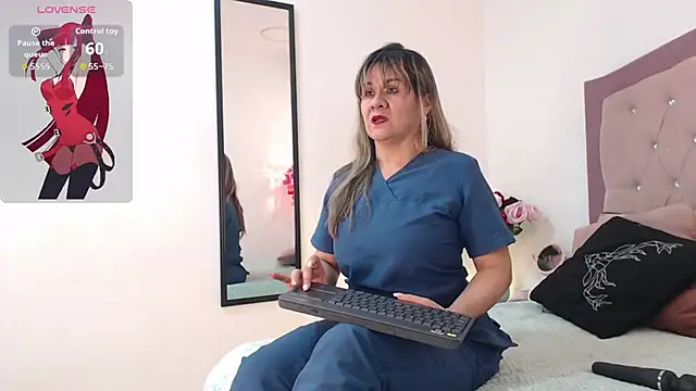 Sophy Sheikh online show from November 5, 2025, 8:23 pm