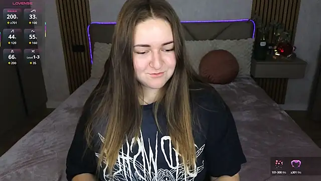 Snapshot of Mysti_Kate chatting on September 12, 2025, 7:57 pm Mysti Kate online show from September 12, 2025, 7:57 pm