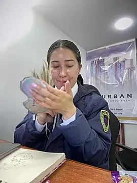 Snapshot of SUSY__06 chatting on February 5, 2026, 12:12 pm SUSY 06 online show from February 5, 2026, 12:12 pm