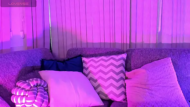 Melody-chers online show from November 12, 2025, 11:03 am