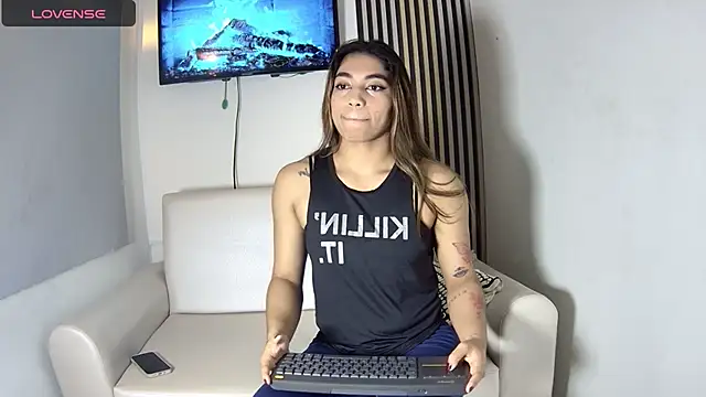 rachell owen online show from November 13, 2025, 9:08 pm