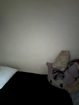 Kitty yukimura online show from October 17, 2025, 7:59 pm