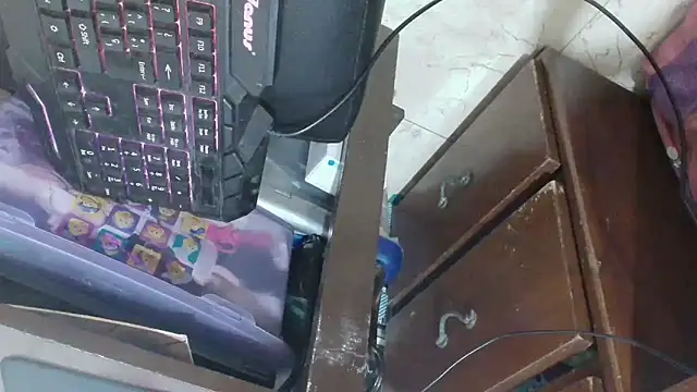 luisahot 9727 online show from March 7, 2026, 9:20 pm