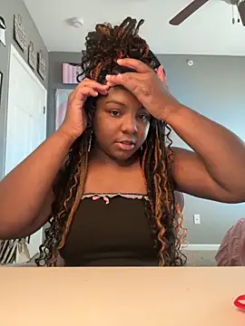 Snapshot of TastyRuby chatting on November 13, 2025, 8:02 pm TastyRuby online show from November 13, 2025, 8:02 pm