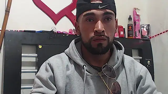 Snapshot of Npga96 chatting on December 4, 2025, 5:39 am Npga96 online show from December 4, 2025, 5:39 am