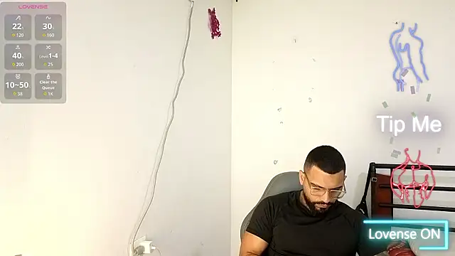 Snapshot of vincentjaxon chatting on February 3, 2026, 11:48 am vincentjaxon online show from February 3, 2026, 11:48 am