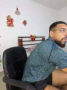 vincentjaxon online show from December 4, 2025, 6:40 pm