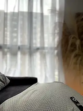 Sofi Leal online show from March 14, 2026, 12:33 pm