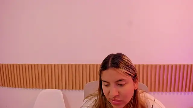 OliviaSweett online show from April 28, 2026, 6:45 pm