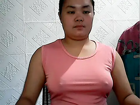 Snapshot of CreamyPussy4uxx chatting on March 9, 2026, 12:58 am CreamyPussy4uxx online show from March 9, 2026, 12:58 am