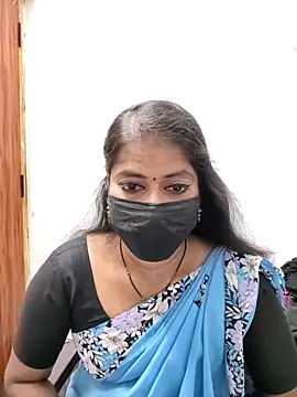 Snapshot of tamil_Sigappu_Roja chatting on March 18, 2026, 12:58 am tamil Sigappu Roja online show from March 18, 2026, 12:58 am