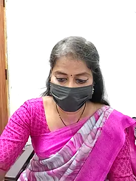 Snapshot of tamil_Sigappu_Roja chatting on April 22, 2026, 12:56 pm tamil Sigappu Roja online show from April 22, 2026, 12:56 pm