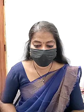 Snapshot of tamil_Sigappu_Roja chatting on April 1, 2026, 12:57 am tamil Sigappu Roja online show from April 1, 2026, 12:57 am