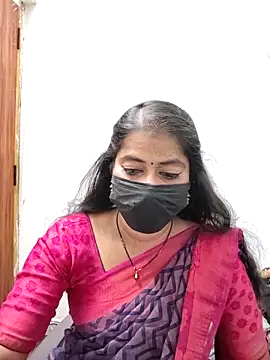 Snapshot of tamil_Sigappu_Roja chatting on March 3, 2026, 12:39 am tamil Sigappu Roja online show from March 3, 2026, 12:39 am