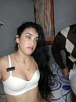 Bigtiti01 online show from May 27, 2026, 1:04 am