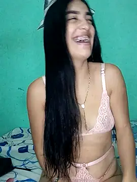 Bigtiti01 online show from September 29, 2025, 8:14 pm