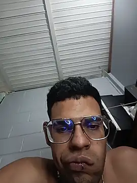 Bigtiti01 online show from December 23, 2025, 2:44 am