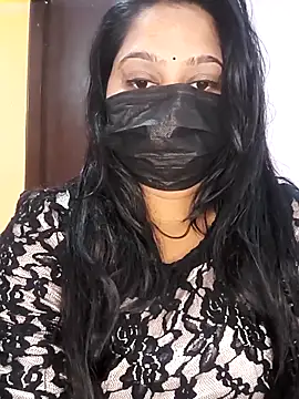 Snapshot of Cute_Avni99 chatting on November 12, 2025, 5:33 am Cute Avni99 online show from November 12, 2025, 5:33 am